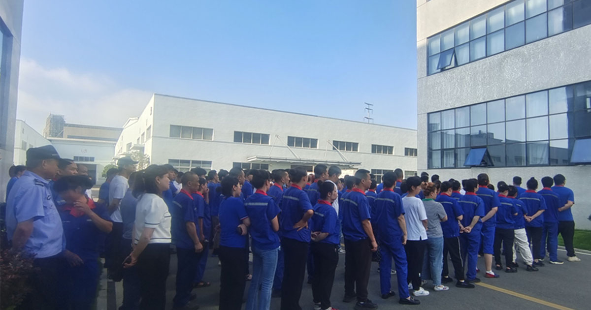 创新是企业发展的源泉 服务是企业形象的窗口